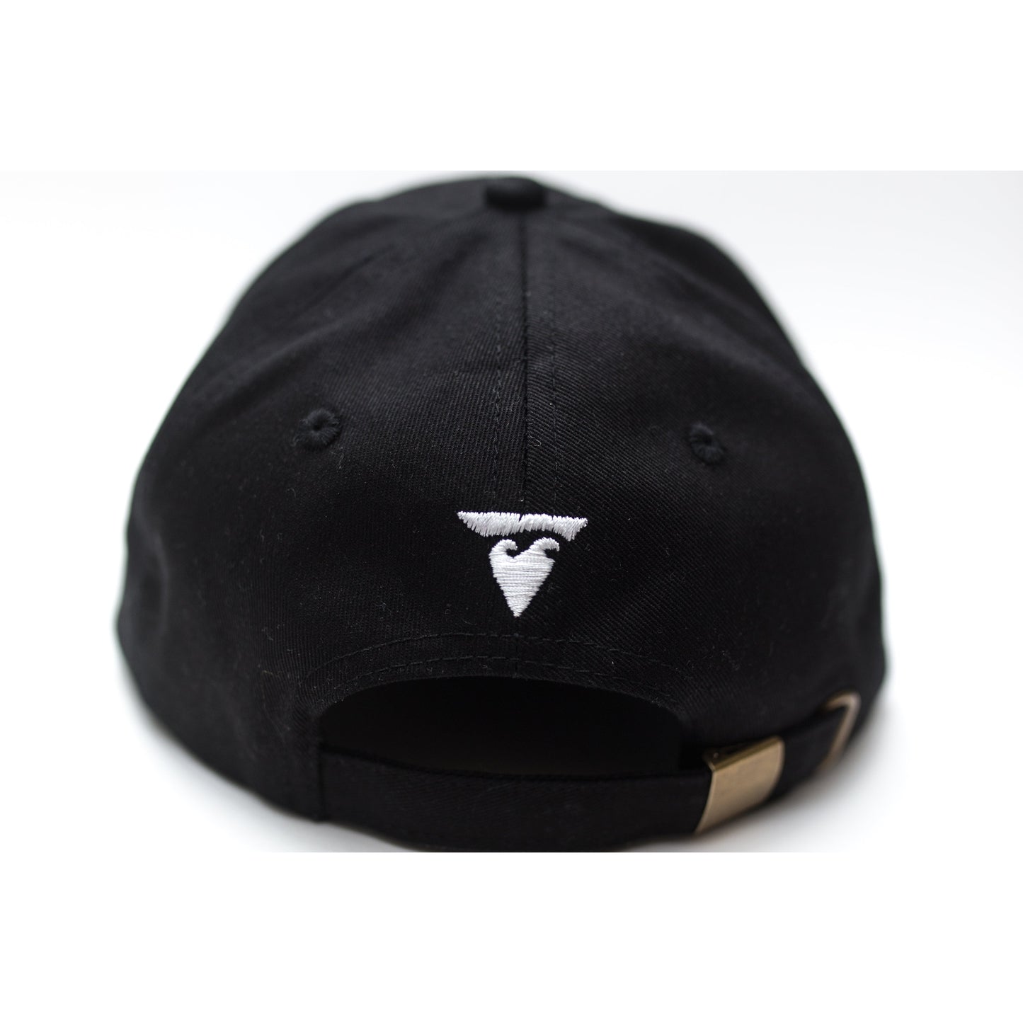 6 PANEL CAP - BLACK/WHITE